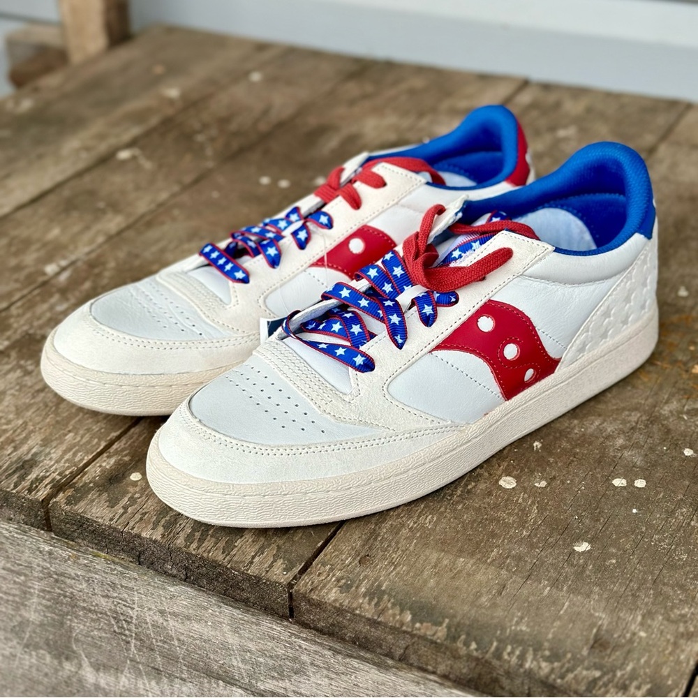 Saucony Limited Edition "Spirit Of 76" Retro Unisex Shoes. Men’s size 10